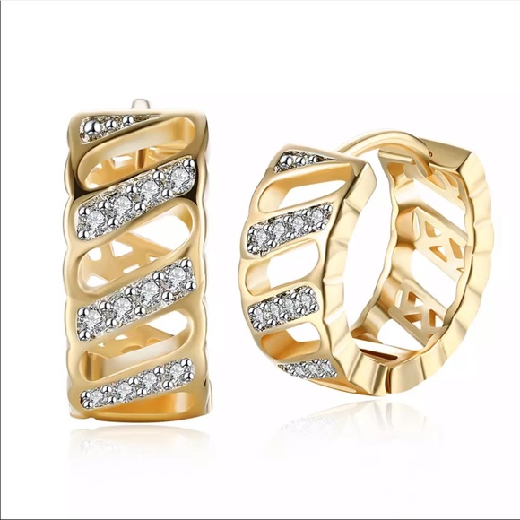 Jewelry - New 18 K Gold Plated Diamonds Hoops Earrings